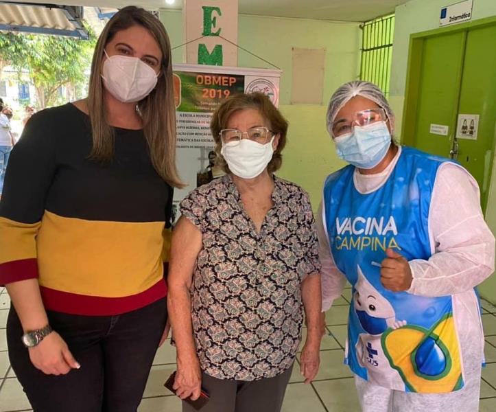 Vereadora Carol Gomes Acompanha Vacinacao Contra Covid 19 Em Pontos Fixos De Campina Grande Camara Municipal De Campina Grande